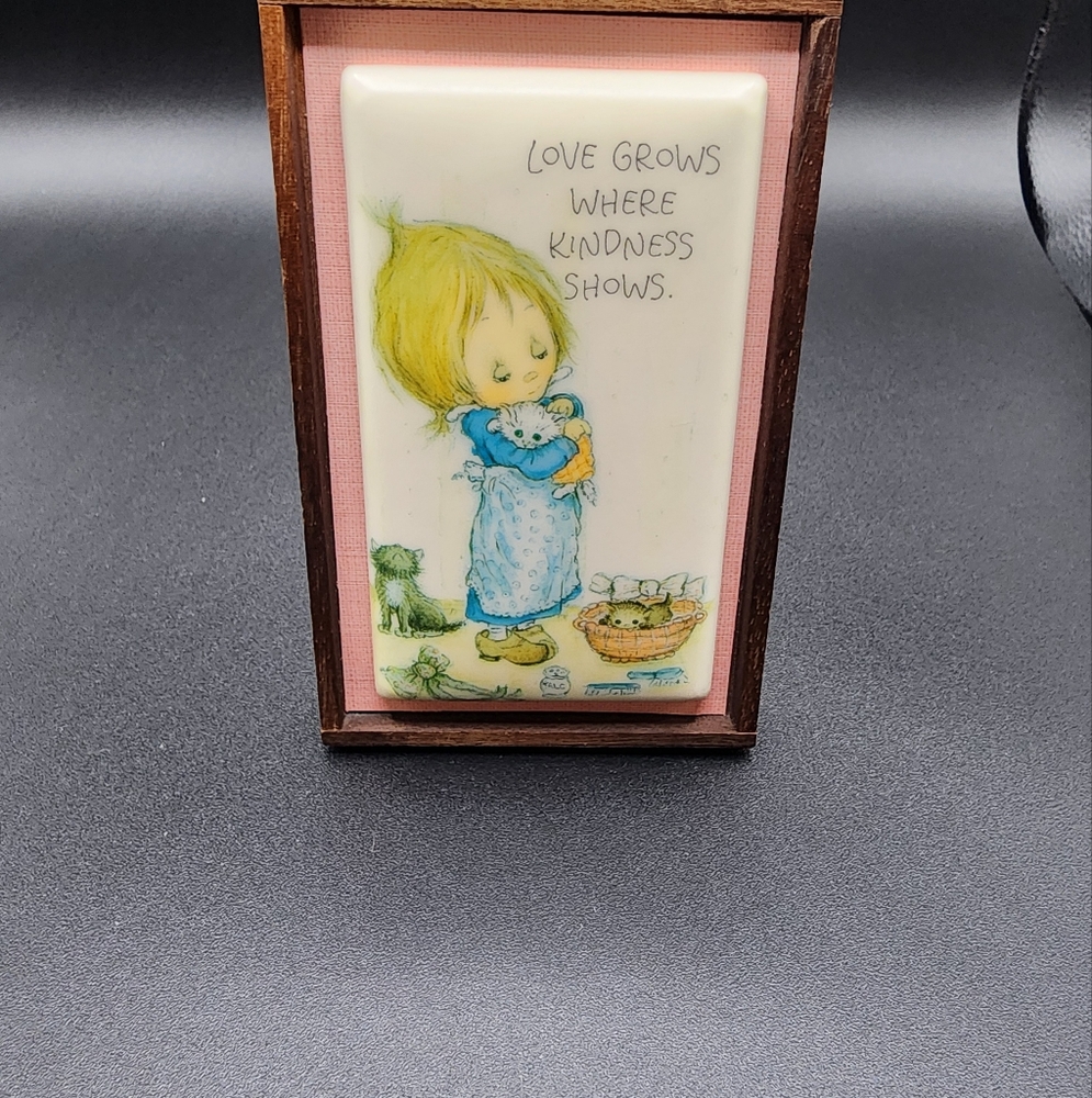 1980 Hallmark Ceramic Plaque With Oak Frame Kindness